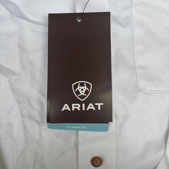 Ariat Classic Fit Solid Twill Long Sleeve Men's Size S/P White NWT - Picture 4 of 9